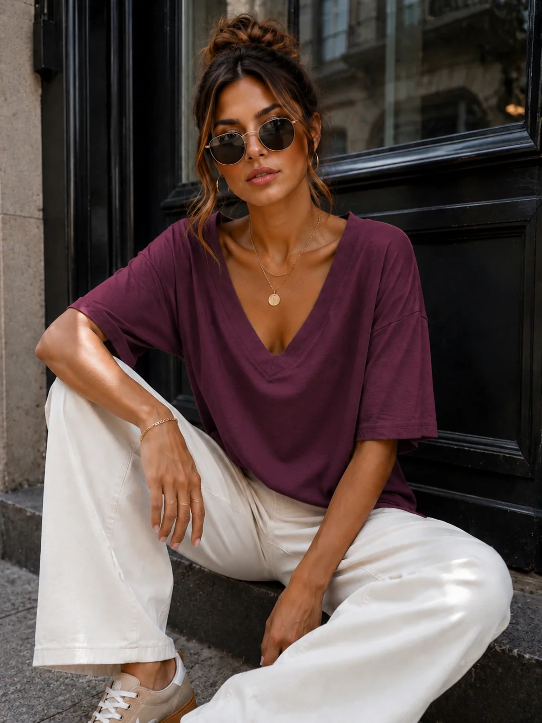 Basic T-shirt V-hals Milly Aubergine - Image 3