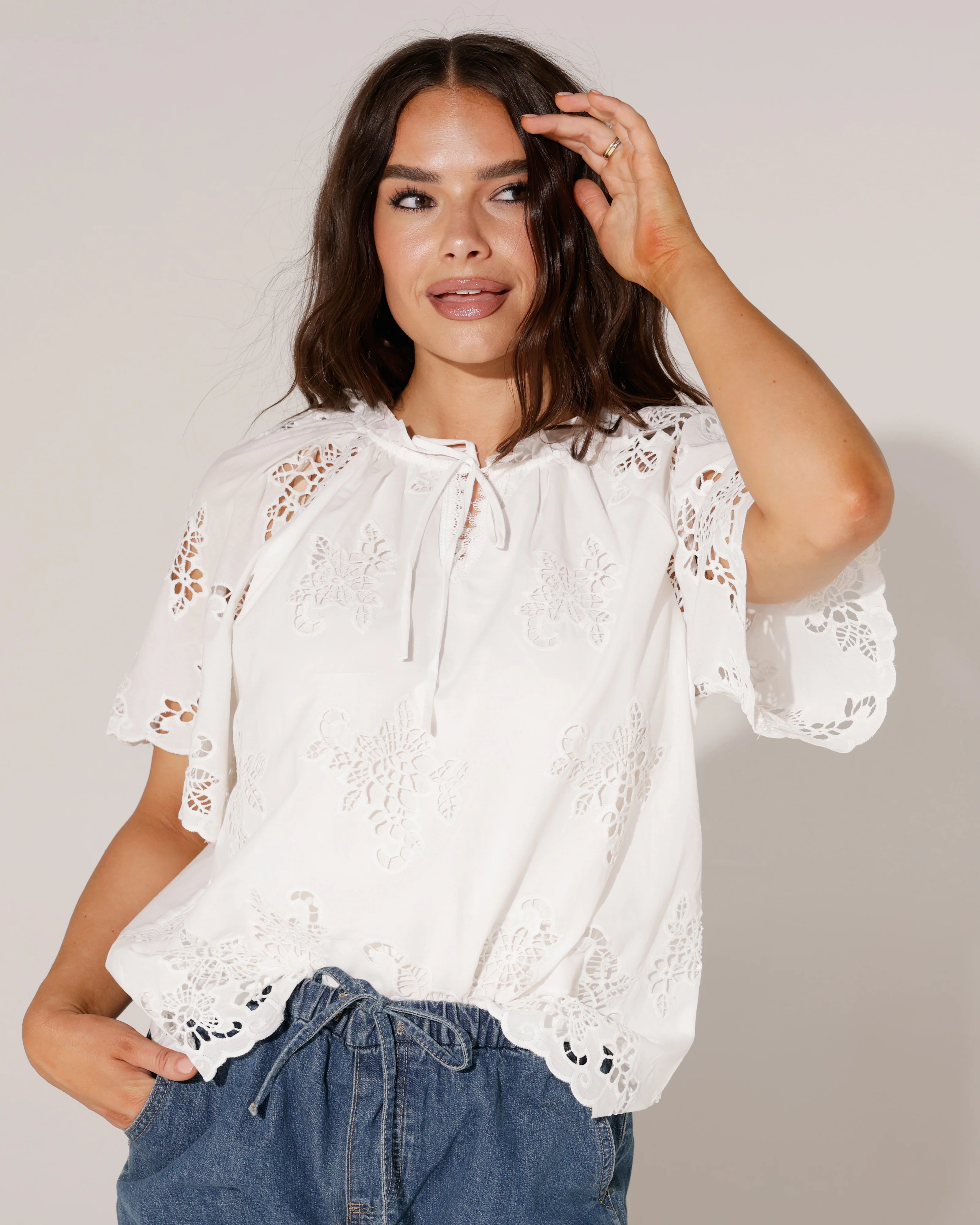 Broderie blouse met bloemen Mila Wit - Image 2