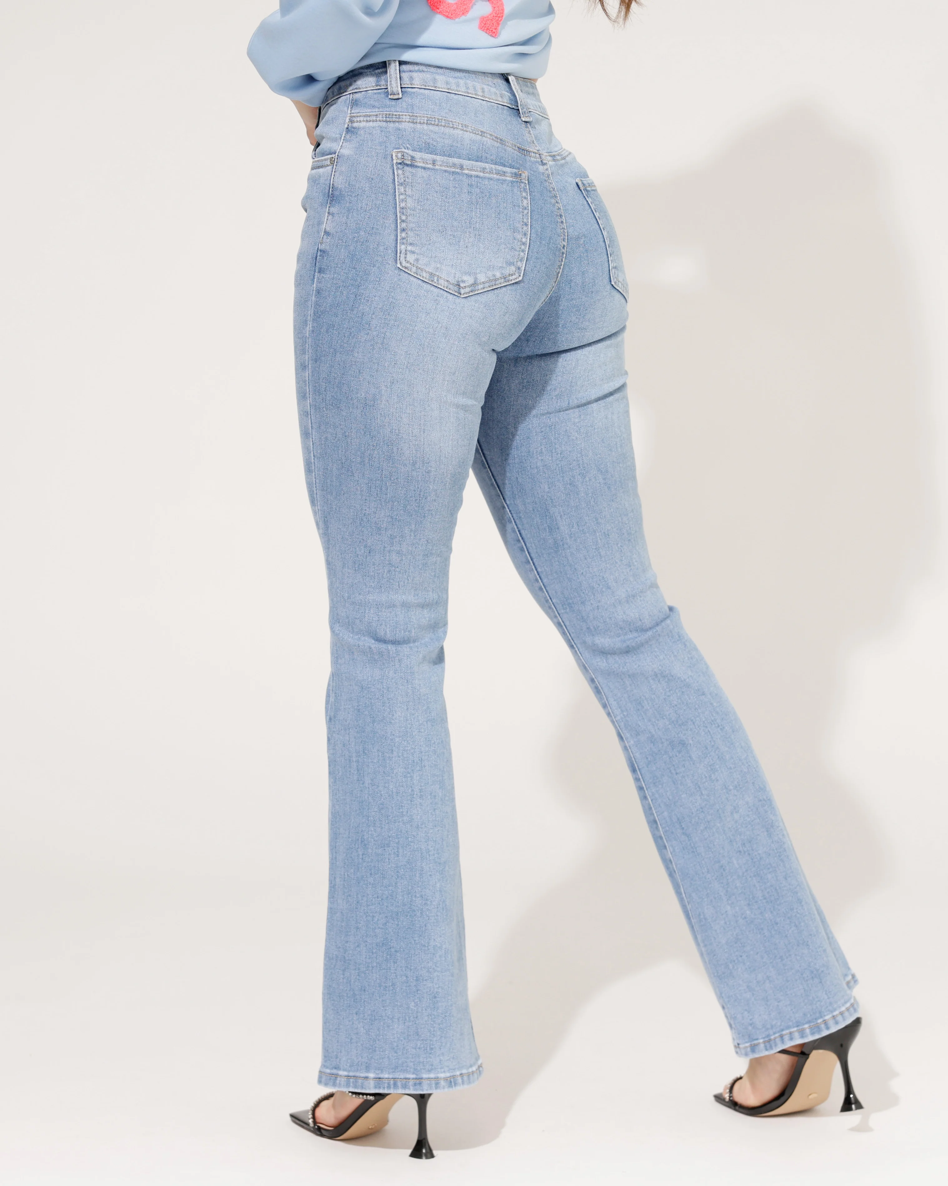 Goodies | Flared jeans Sassy Lichtblauw - Image 4