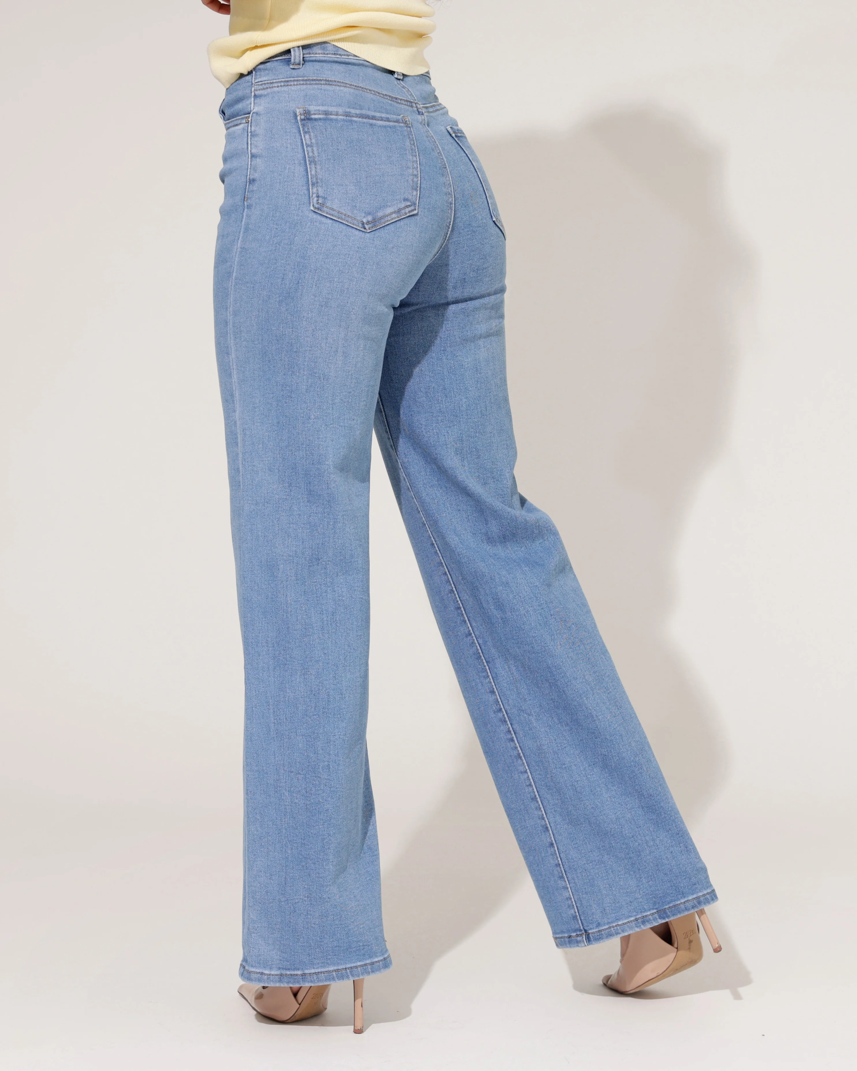 Goodies | Wide leg jeans Jenn Lichtblauw - Image 3