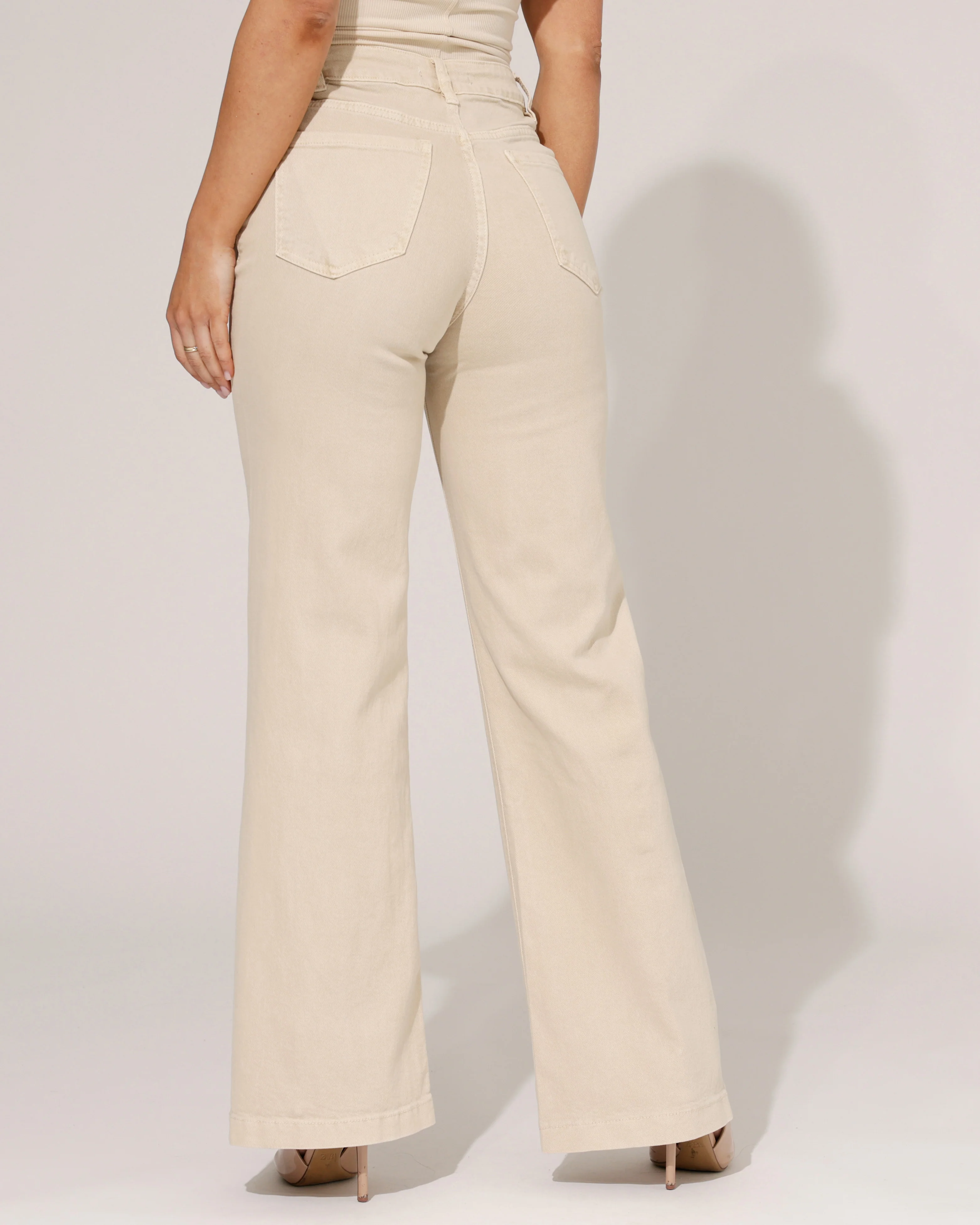 Jewelly | Wide leg jeans Jonna-3 Beige - Image 3