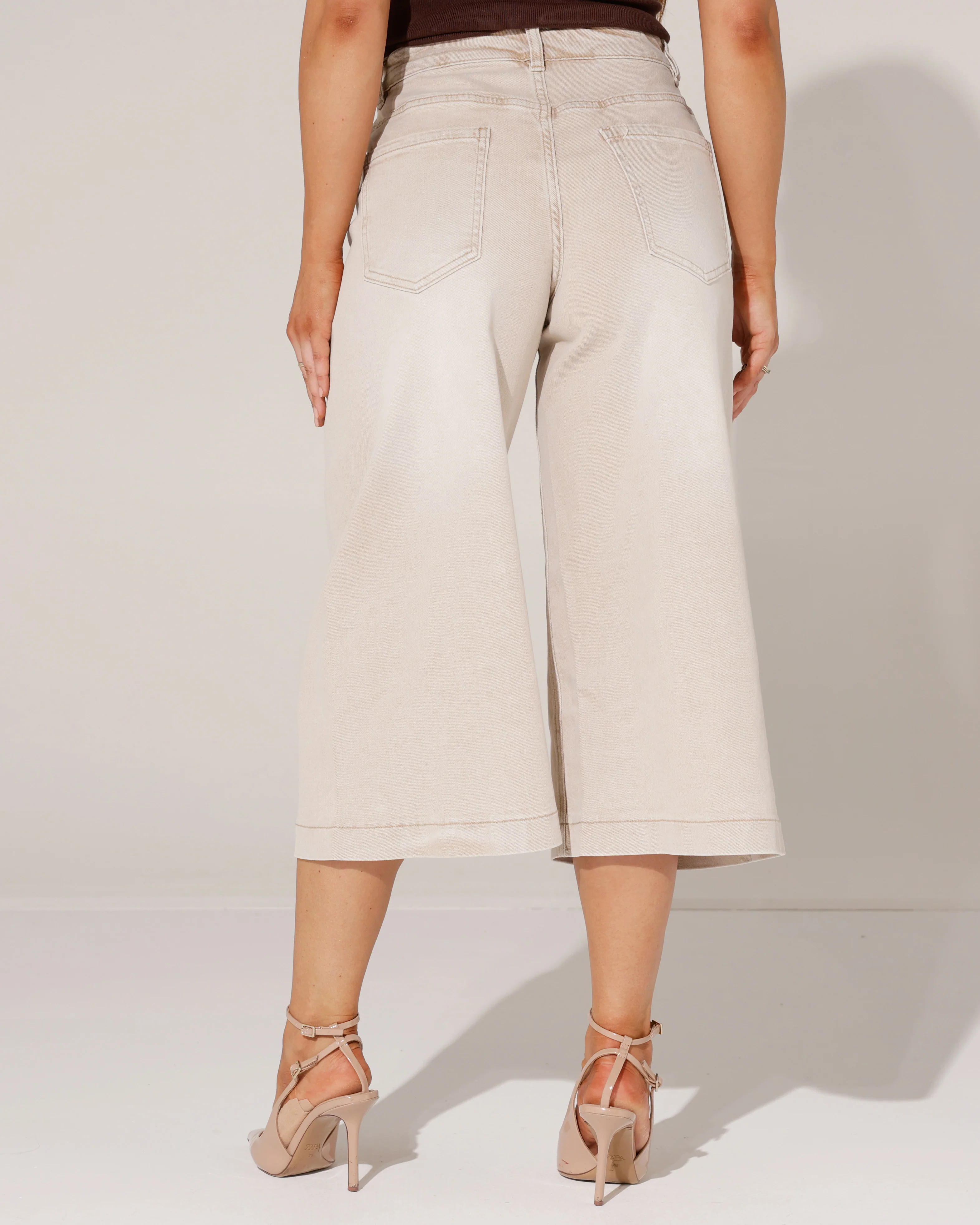 Laulia | Bermuda Mayke Beige - Image 4