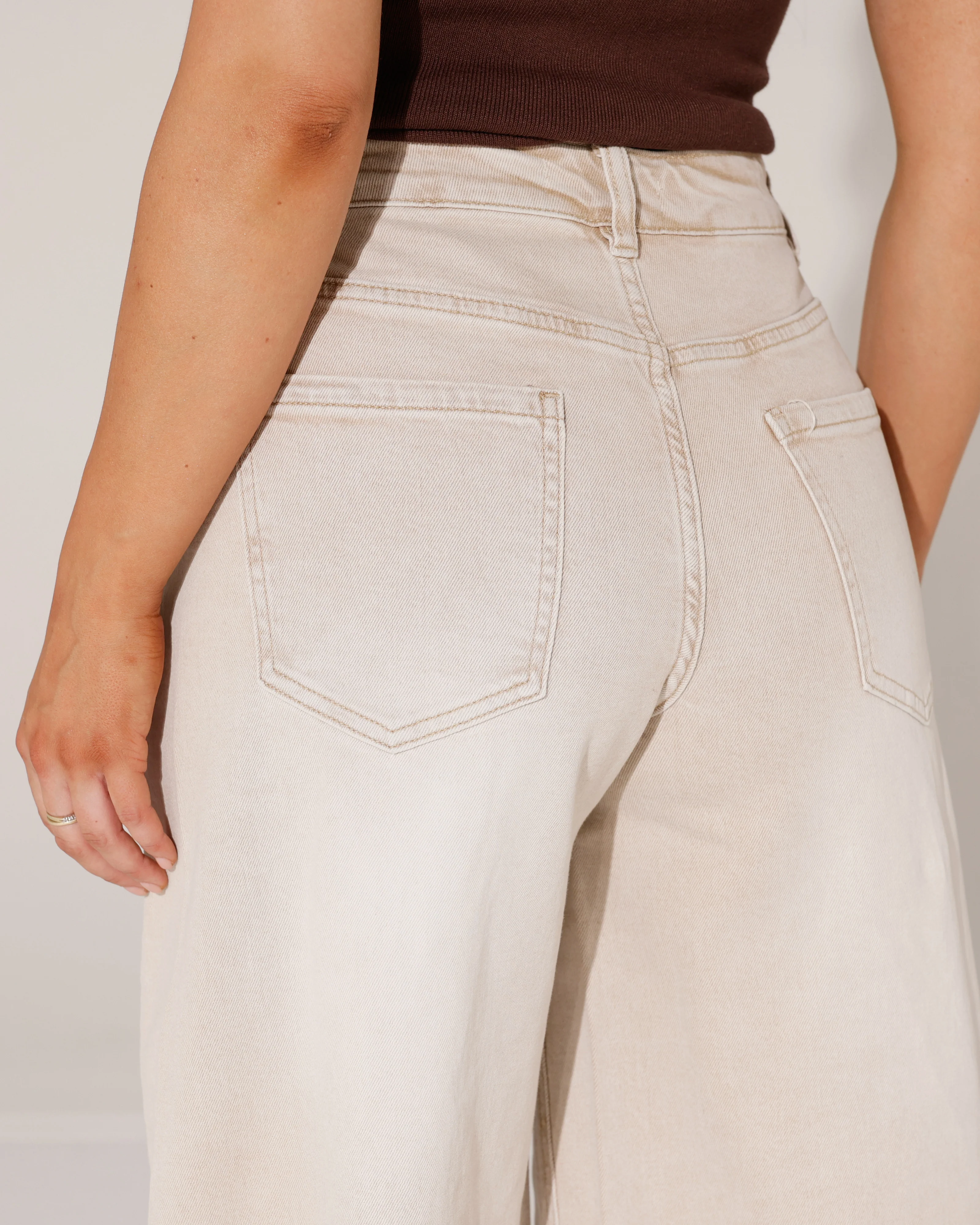 Laulia | Bermuda Mayke Beige - Image 5