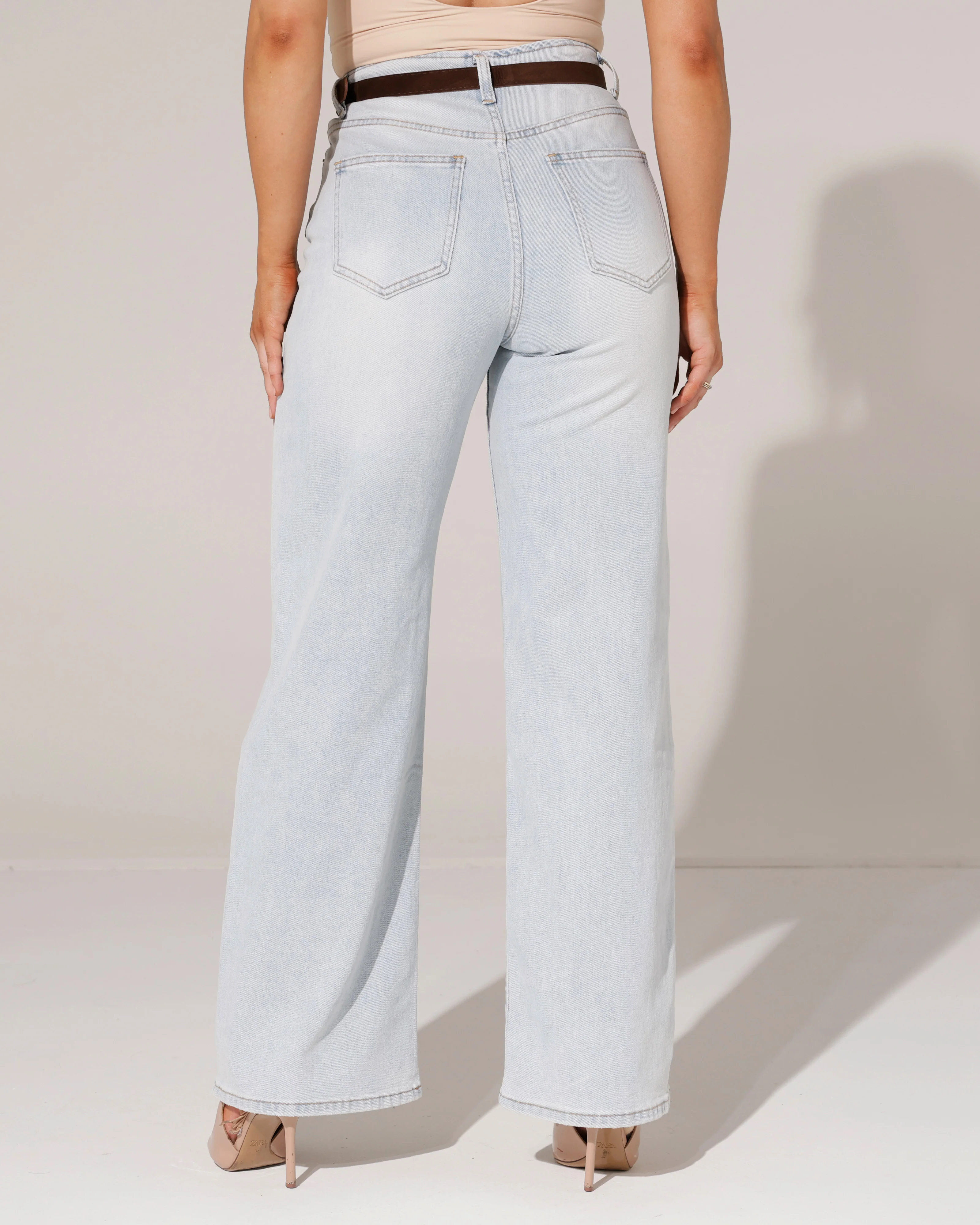 Laulia | Wide leg jeans Grace Lichtblauw - Image 3