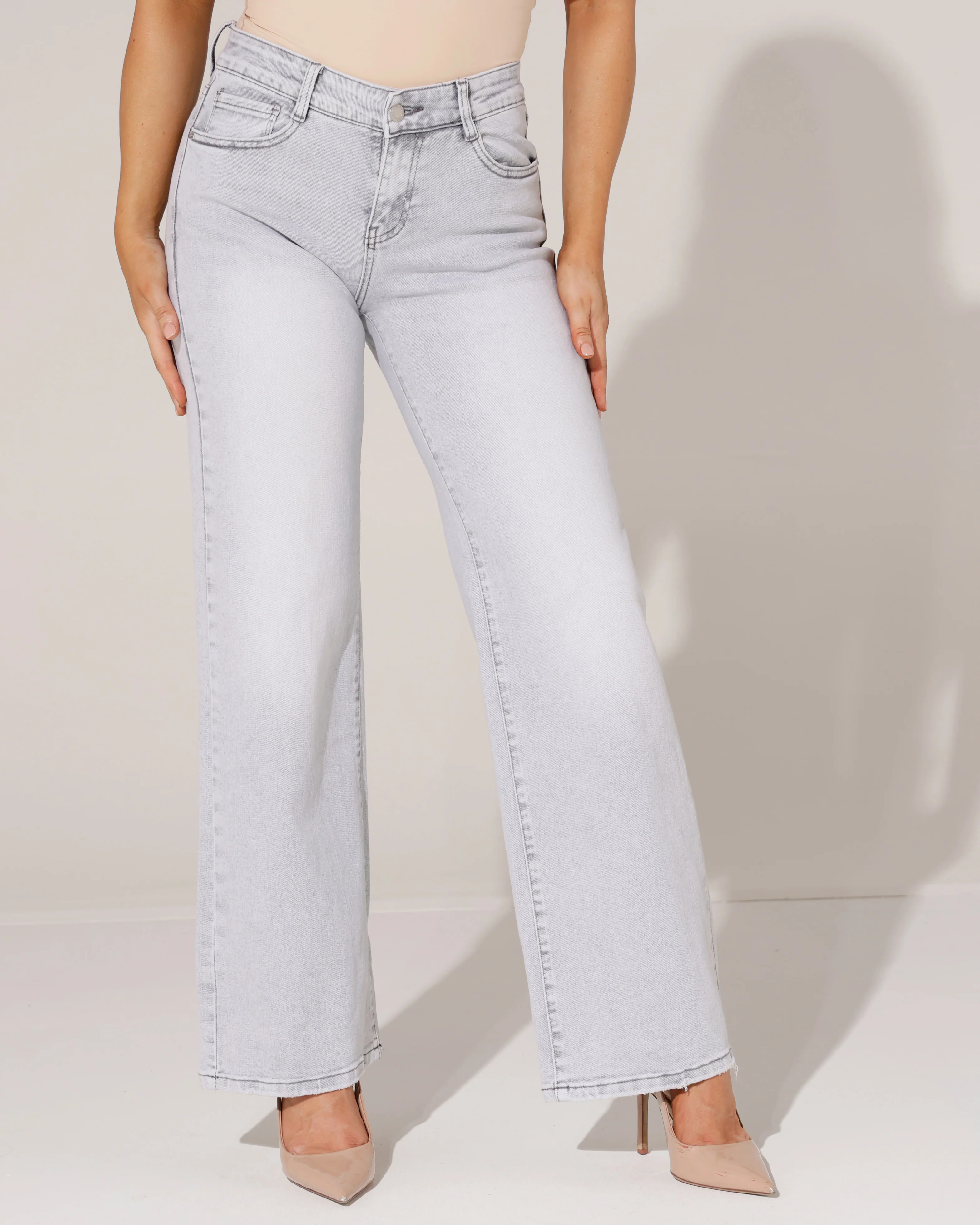 Laulia | Wide leg jeans, low waist Yara-23 Lichtgrijs