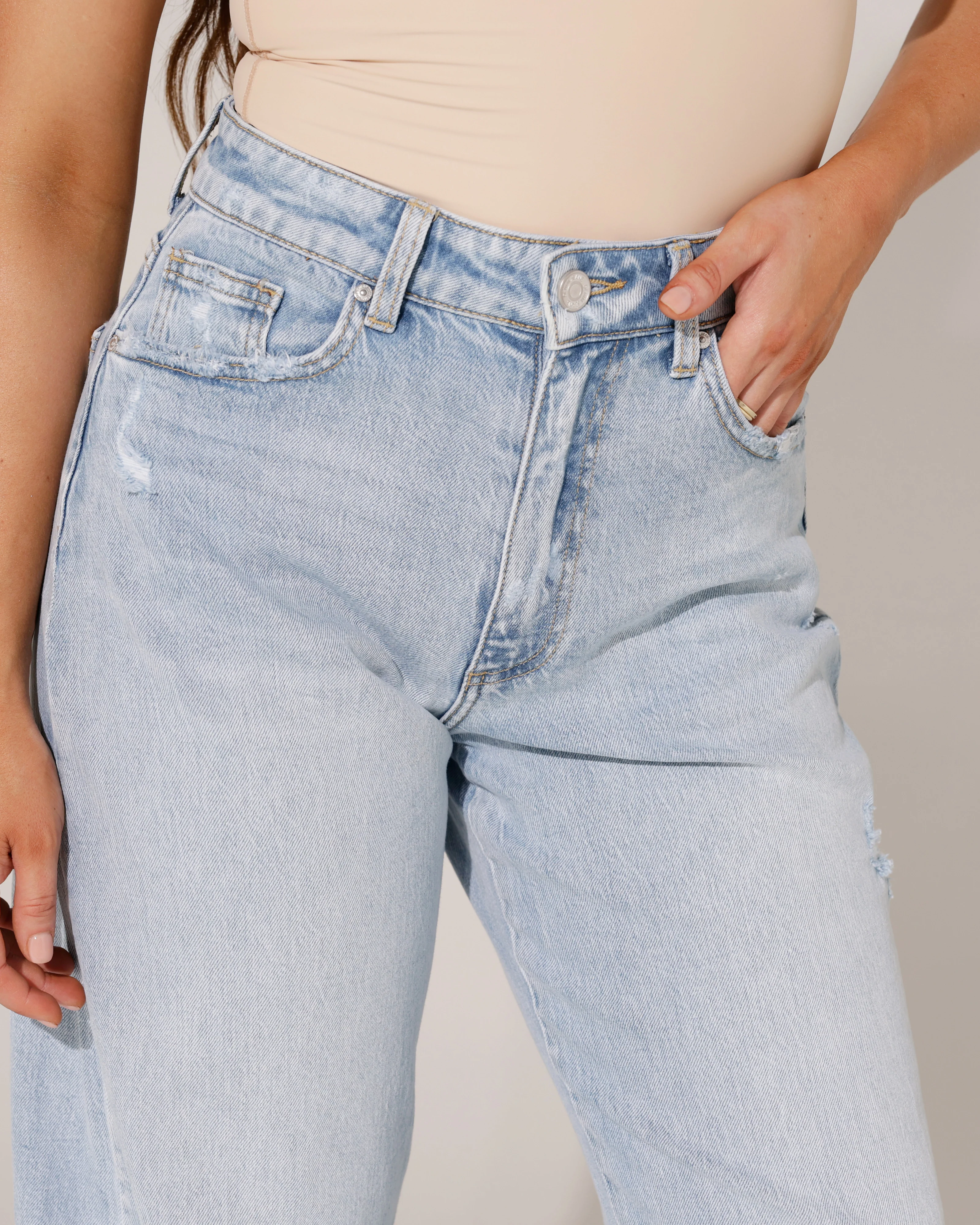 Queen Hearts | Barrel jeans Milly Lichtblauw - Image 3