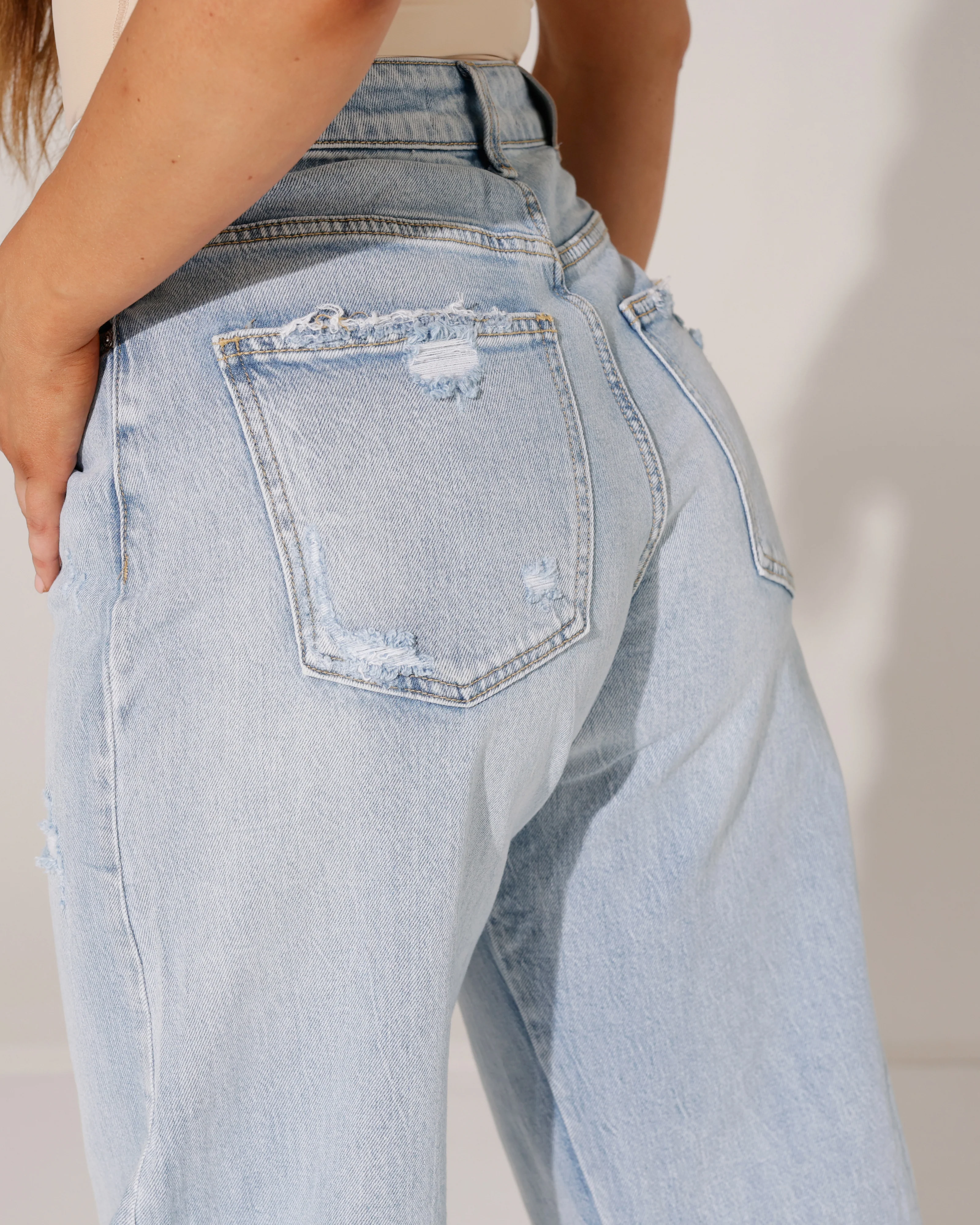 Queen Hearts | Barrel jeans Milly Lichtblauw - Image 6