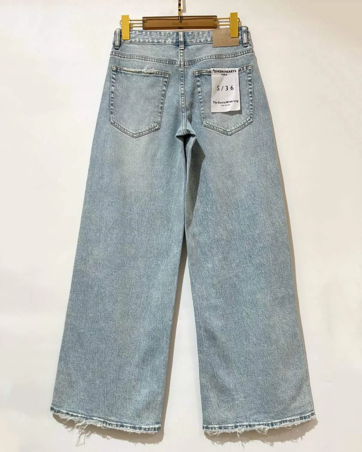 Queen Hearts | Extra wide leg, low waist Rory Lichtblauw - Image 2