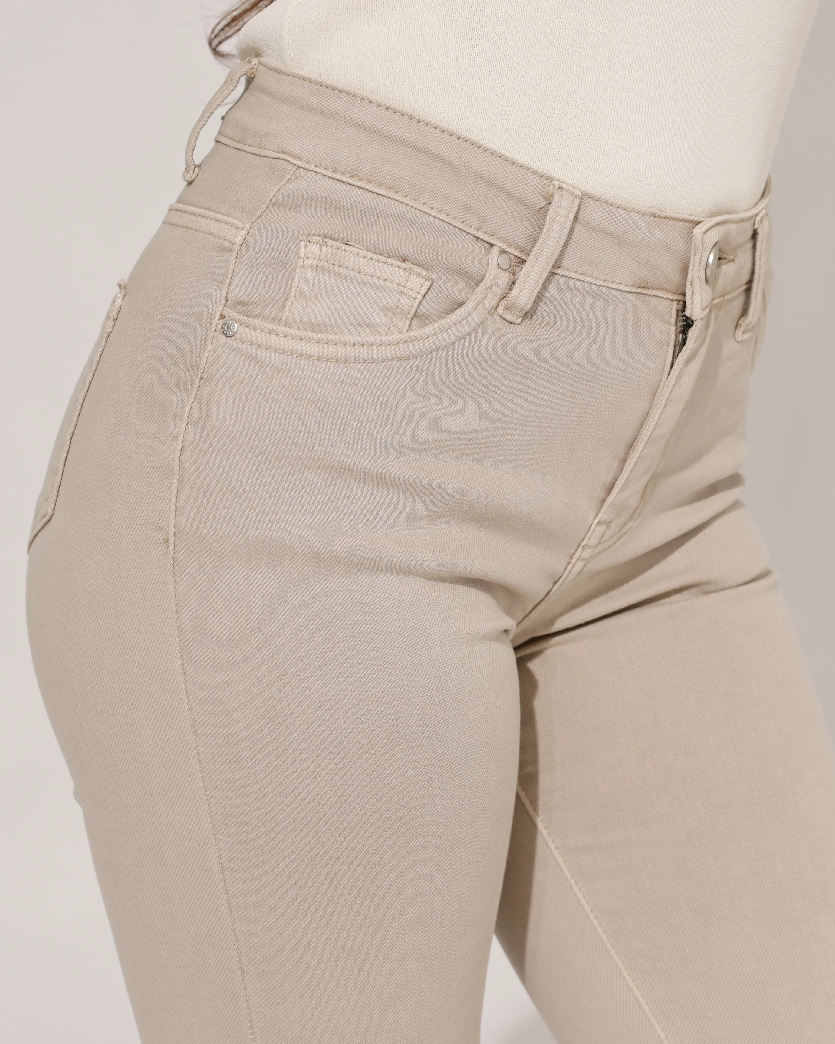 Redseventy | Flared jeans Janey-5 Zand - Image 5