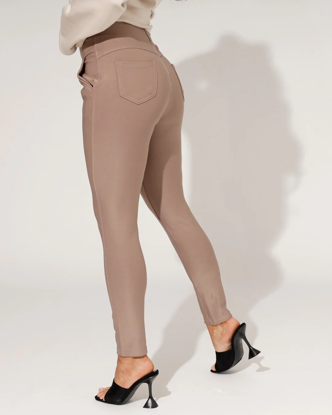 Stretch broek Tess Taupe - Image 4