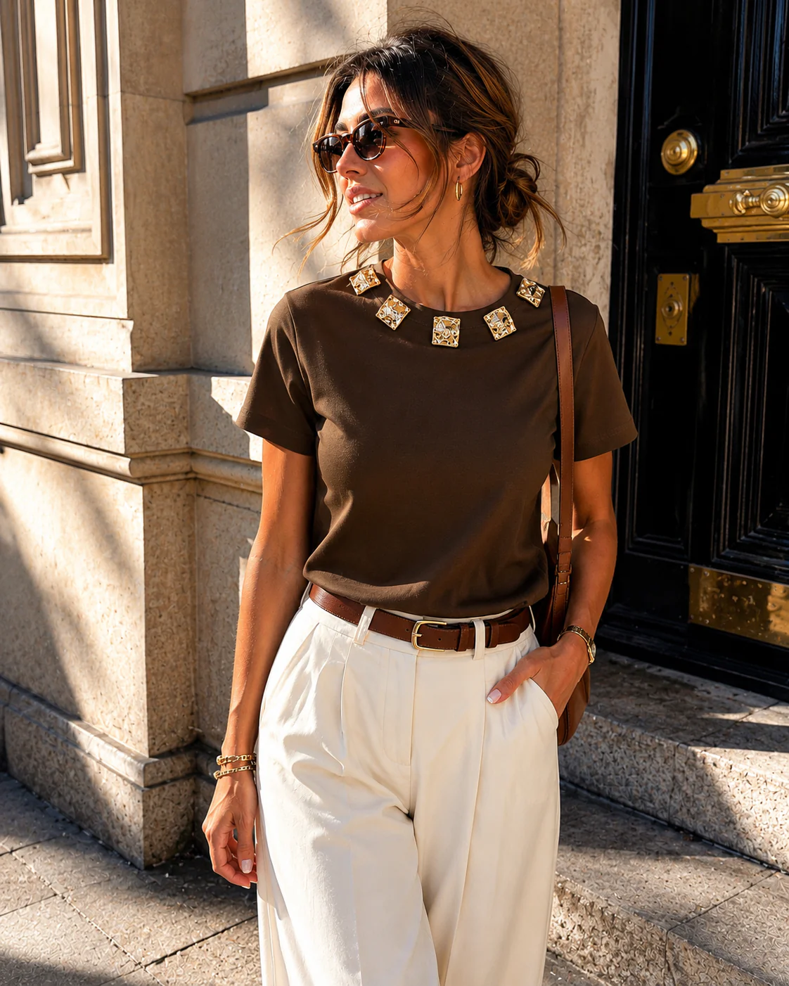 T-shirt met gouden ornamenten Bibi Bruin