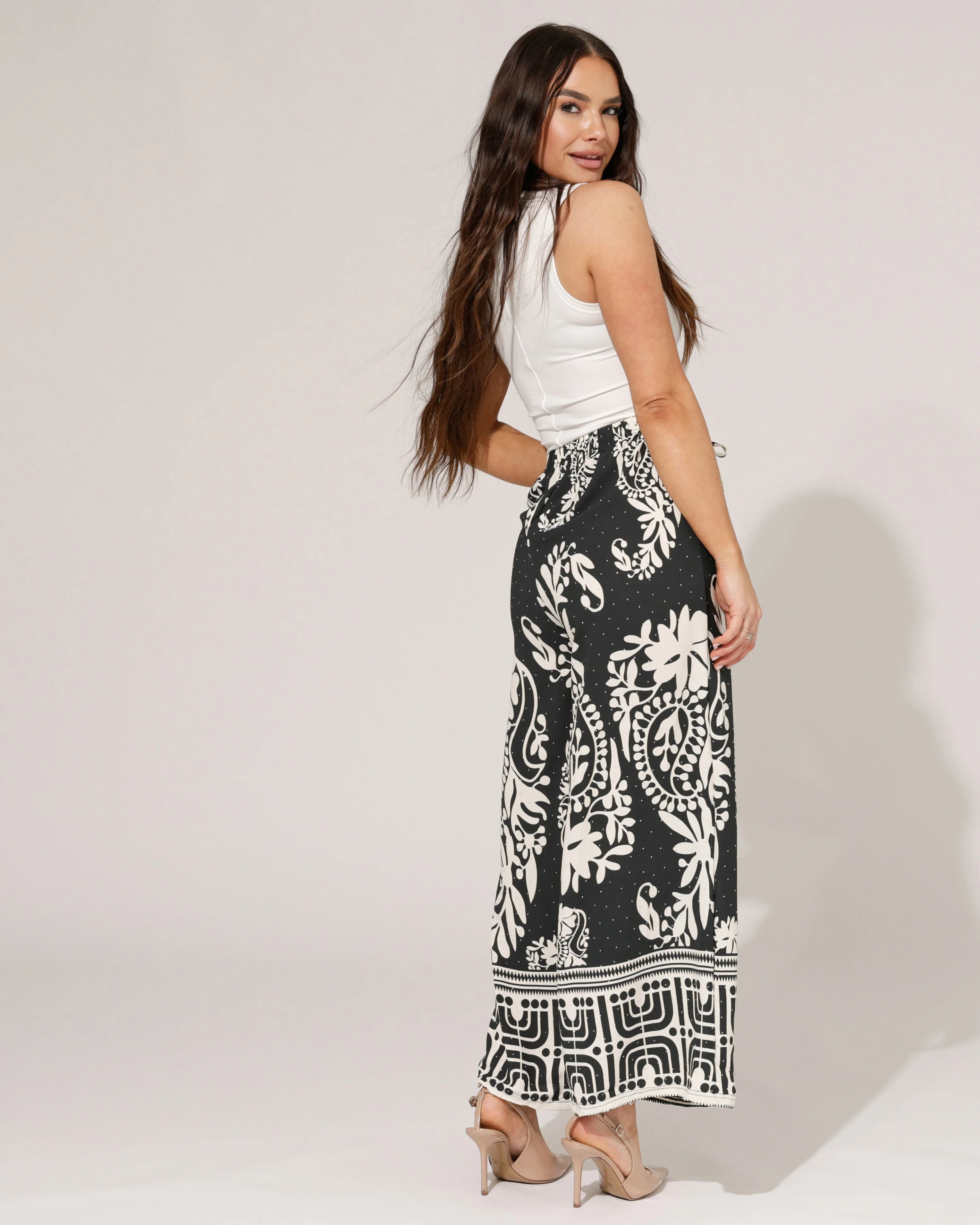 Wijde broek paisley print Farah Zwart - Image 3