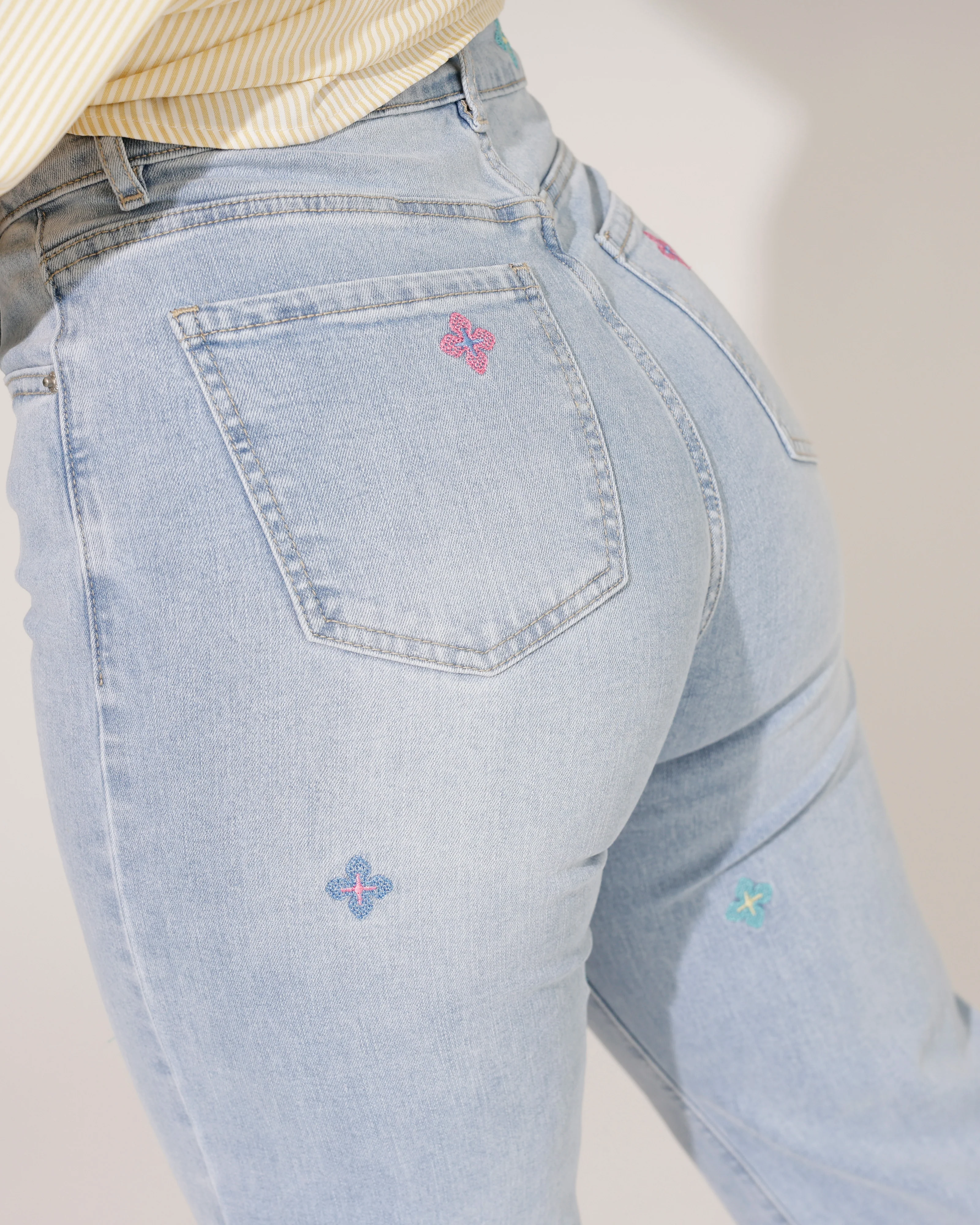 Zac & Zoe | Wide leg jeans Suzy Lichtblauw - Image 6